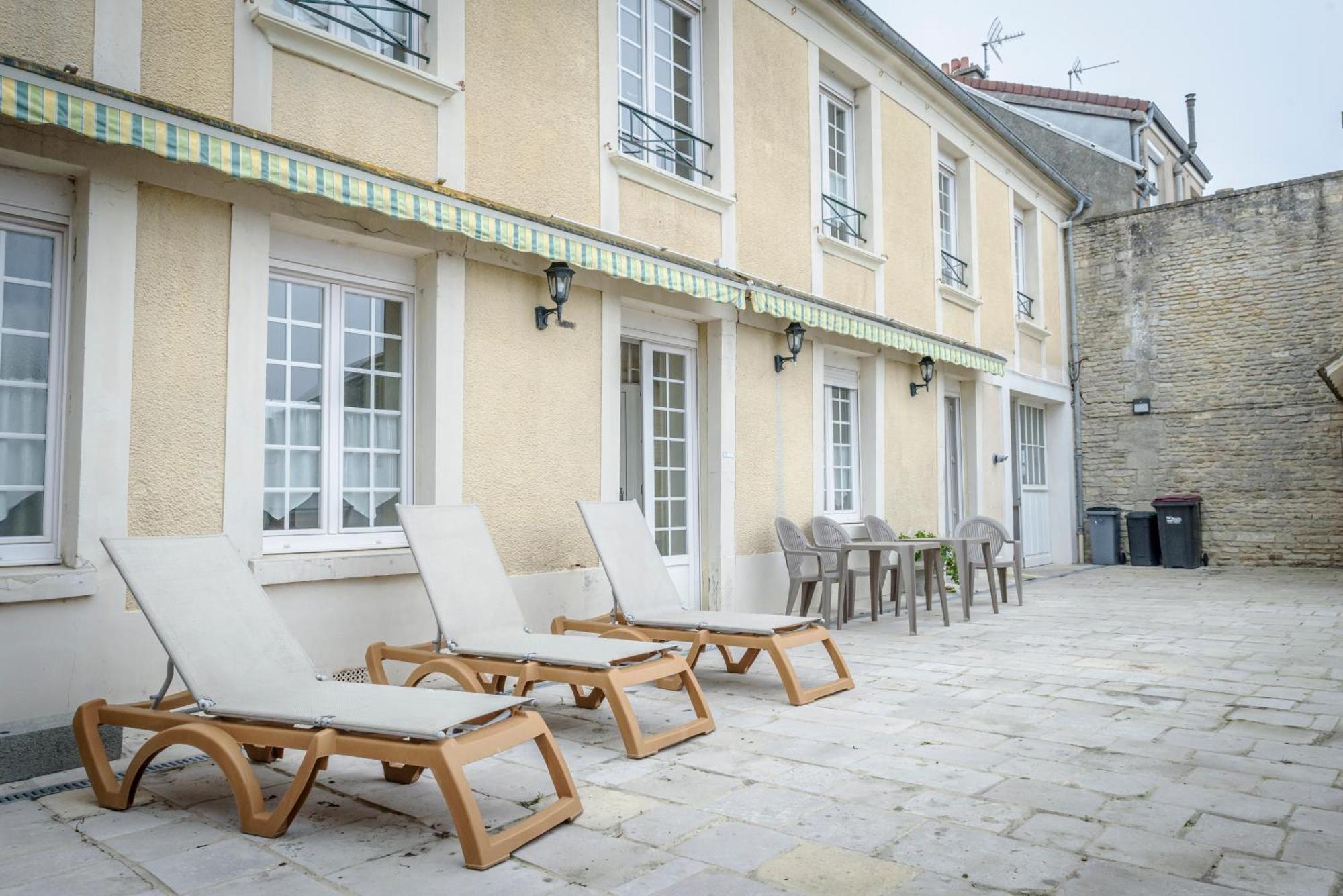 Maison Studios & Appartements Les 4 Vents Luc-sur-Mer Exteriör bild